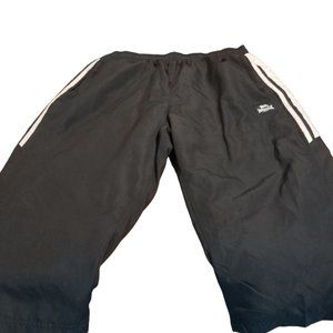 Woman's Large Lonsdale London Athletic Pant Cropped